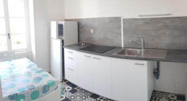 Location - Appartement 2 pièces 35 m<sup>2</sup>