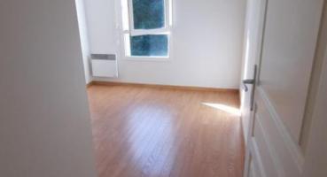 Location - Appartement 2 pièces 46 m<sup>2</sup>