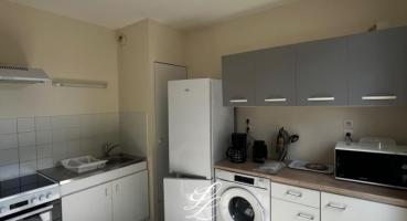 Location - Appartement 2 pièces 40 m<sup>2</sup>