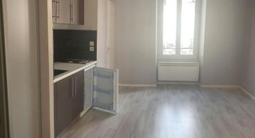 Location - Appartement 2 pièces 29 m<sup>2</sup>