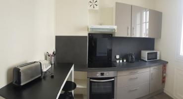 Location - Appartement 2 pièces 43 m<sup>2</sup>