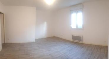 Location - Appartement 2 pièces 43 m<sup>2</sup>