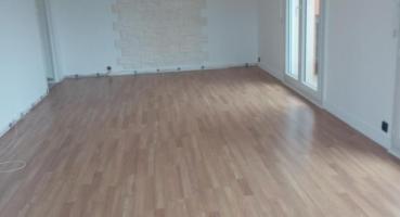 Location - Appartement 3 pièces 66 m<sup>2</sup>