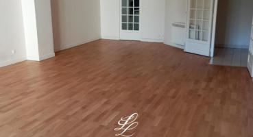 Location - Appartement 6 pièces 164 m<sup>2</sup>