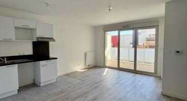 Location - Appartement 3 pièces 61 m<sup>2</sup>