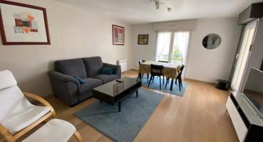 Location - Appartement 2 pièces 52 m<sup>2</sup>