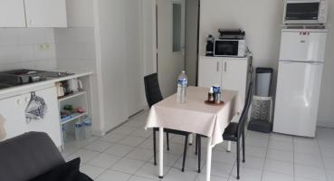 Location - Appartement 2 pièces 34 m<sup>2</sup>