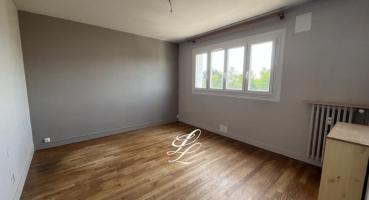 Location - Appartement 1 pièces 28 m<sup>2</sup>