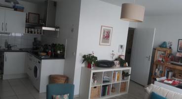 Location - Appartement 2 pièces 47 m<sup>2</sup>