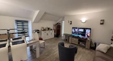 Location - Appartement 3 pièces 72 m<sup>2</sup>