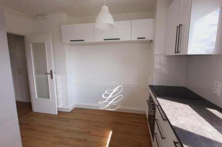 Location - Appartement 3 pièces 66 m<sup>2</sup>