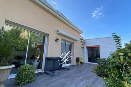 Vente - Maison 6 pièces 120 m<sup>2</sup>