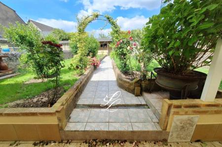 Vente - Maison 4 pièces 102 m<sup>2</sup>