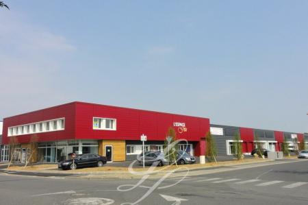 Location - LOCAL D'ACTIVITE 302 m<sup>2</sup>