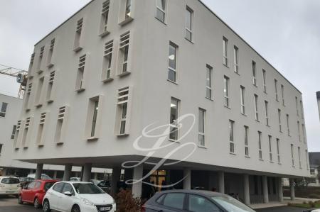 Location - BUREAUX 89.78 m<sup>2</sup>