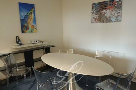 Vente - BUREAUX 120 m<sup>2</sup>