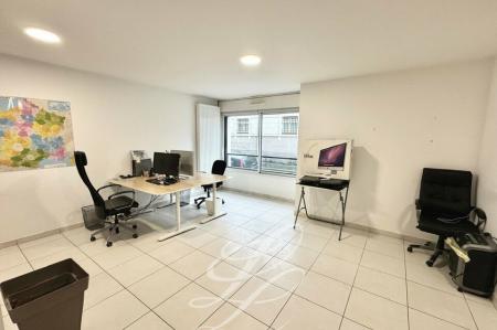 Location - BUREAUX 35 m<sup>2</sup>