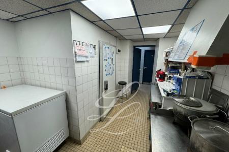 Vente - COMMERCE 50 m<sup>2</sup>