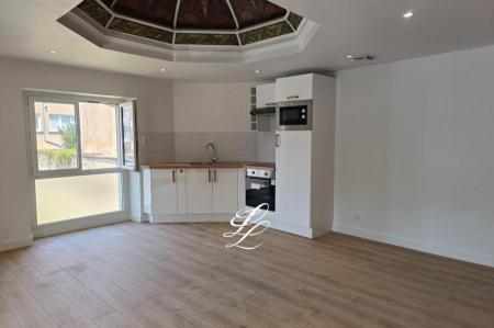 Vente - Appartement 2 pièces 45 m<sup>2</sup>