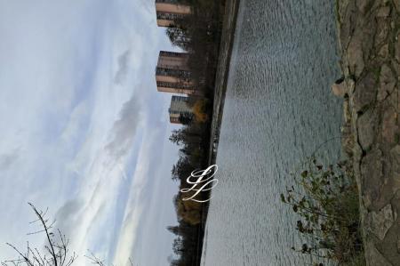 Vente - Appartement 6 pièces 99 m<sup>2</sup>