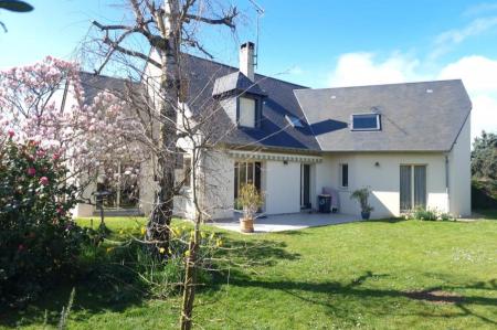 Vente - Maison 7 pièces 168 m<sup>2</sup>