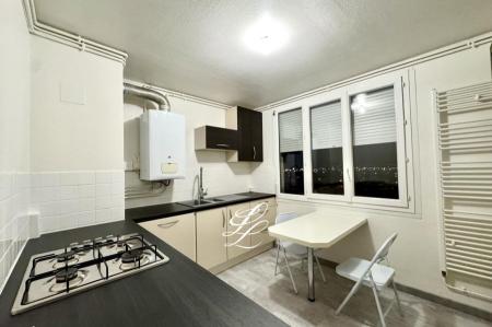 Vente - Appartement 2 pièces 48 m<sup>2</sup>