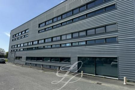 Location - ENTREPOT 354 m<sup>2</sup>