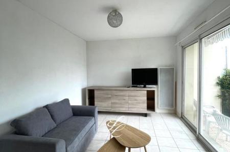 Location - Appartement 2 pièces 42 m<sup>2</sup>