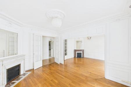 Vente - Appartement 4 pièces 99 m<sup>2</sup>