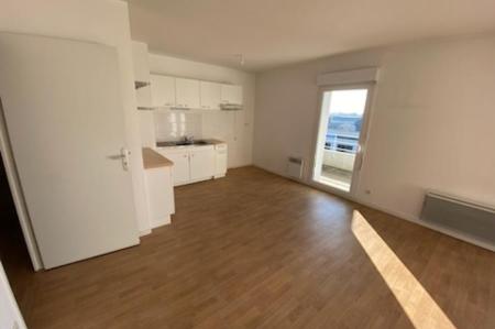 Location - Appartement 3 pièces 66 m<sup>2</sup>