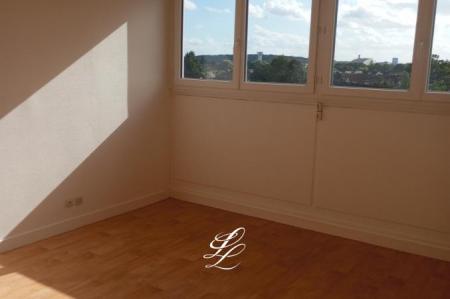 Location - Appartement 1 pièces 28 m<sup>2</sup>