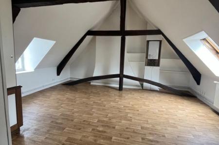 Location - Appartement 2 pièces 46 m<sup>2</sup>