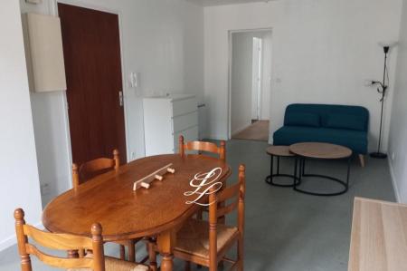 Location - Appartement 2 pièces 39 m<sup>2</sup>