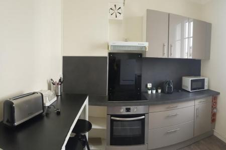 Location - Appartement 2 pièces 43 m<sup>2</sup>