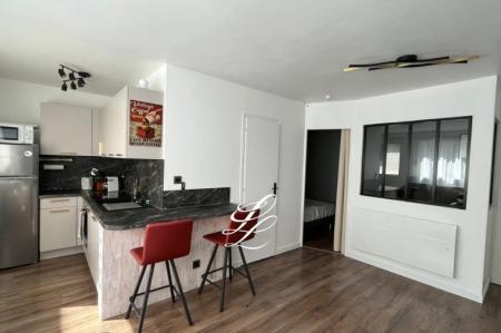 Location - Appartement 2 pièces 32 m<sup>2</sup>
