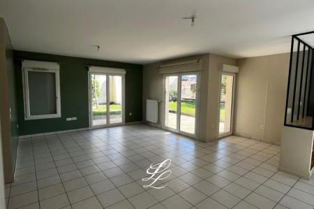 Location - Appartement 4 pièces 96 m<sup>2</sup>