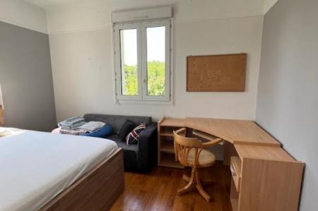 Location - Appartement 5 pièces 164 m<sup>2</sup>