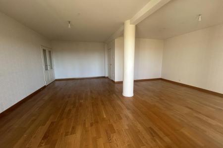 Location - Appartement 3 pièces 150 m<sup>2</sup>