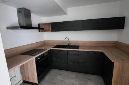 Location - Appartement 3 pièces 82 m<sup>2</sup>