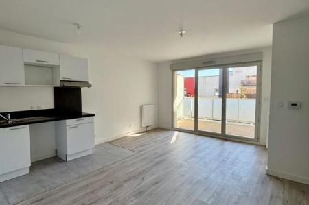 Location - Appartement 3 pièces 61 m<sup>2</sup>