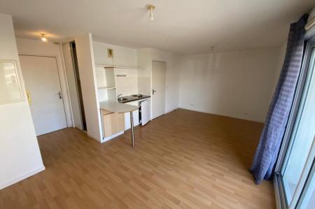 Location - Appartement 1 pièces 28 m<sup>2</sup>