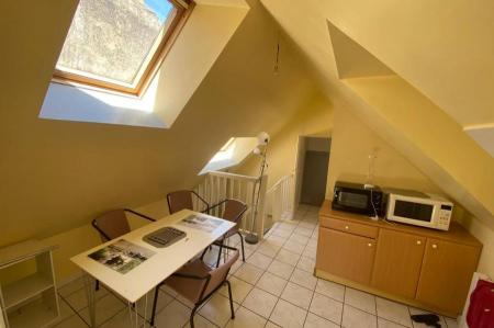 Location - Appartement 2 pièces 27 m<sup>2</sup>