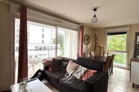 Location - Appartement 2 pièces 37 m<sup>2</sup>
