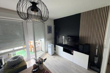 Location - Appartement 2 pièces 43 m<sup>2</sup>