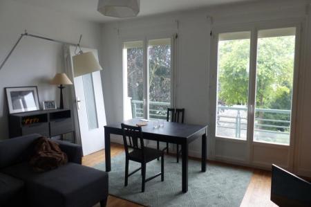 Location - Appartement 2 pièces 60 m<sup>2</sup>