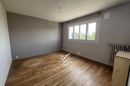 Location - Appartement 1 pièces 28 m<sup>2</sup>