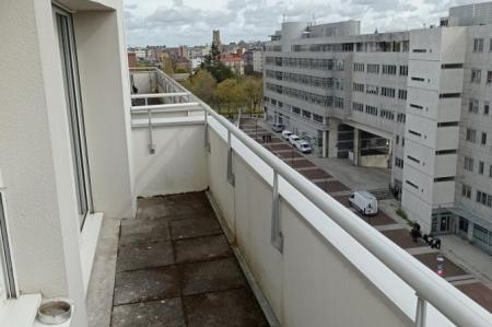 Location - Appartement 1 pièces 30 m<sup>2</sup>