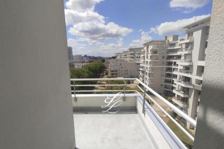 Location - Appartement 2 pièces 51 m<sup>2</sup>