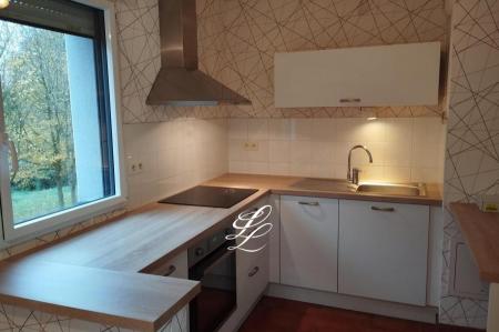 Location - Appartement 3 pièces 68 m<sup>2</sup>