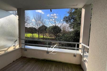Location - Appartement 2 pièces 49 m<sup>2</sup>